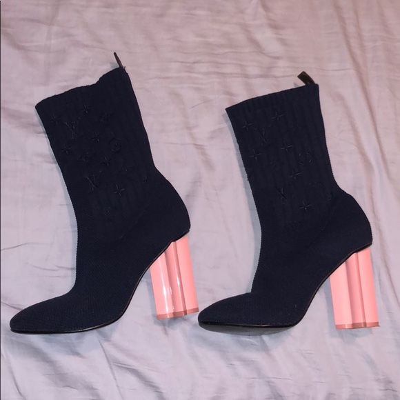 Louis Vuitton Shoes - Louis Vuitton Silhouette Ankle Boot Marine 38
